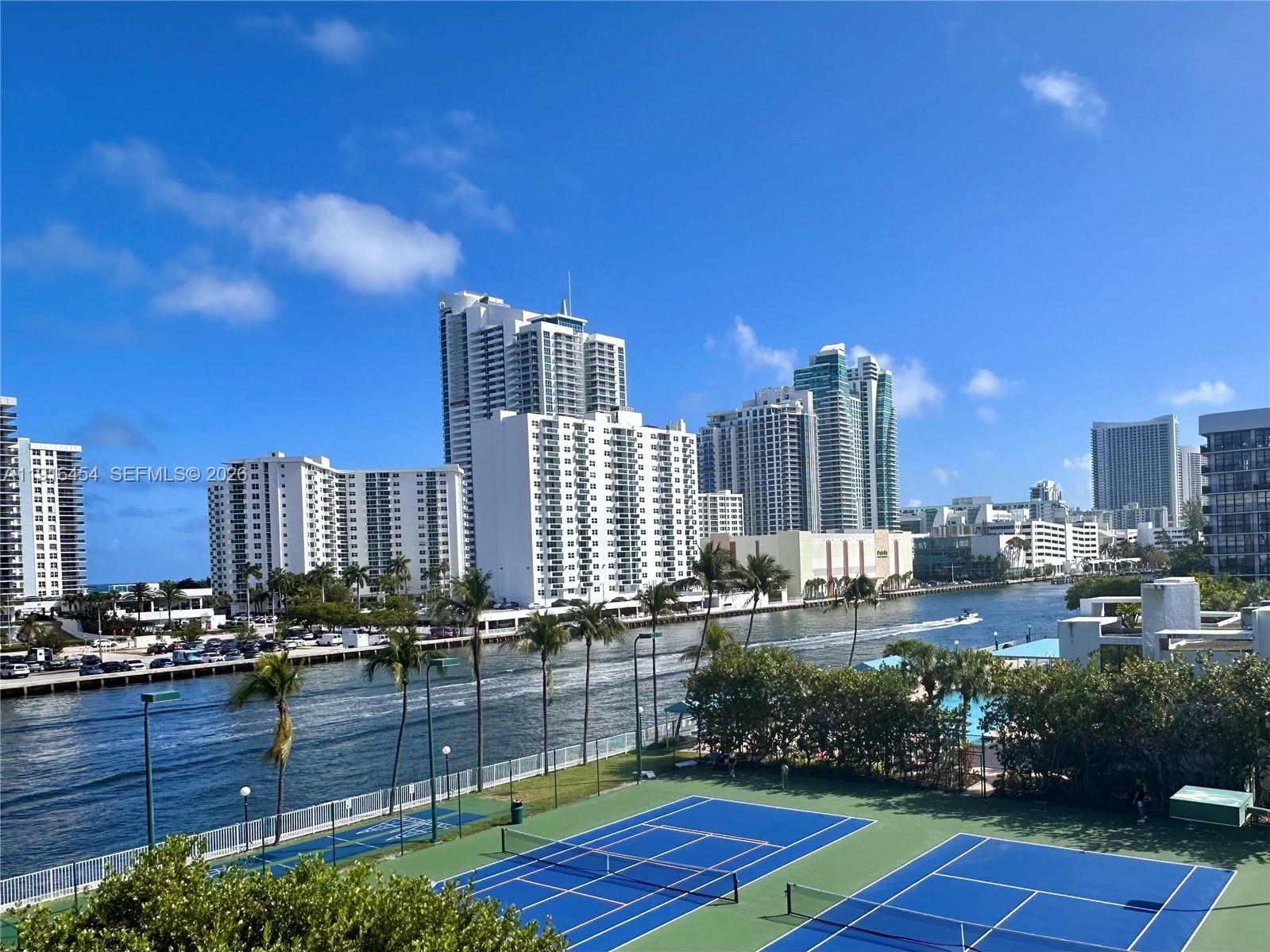 1000 Parkview Drive 518, Hallandale Beach, FL 33009 photo 14