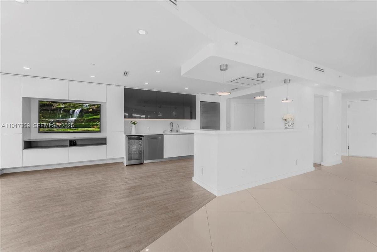 2127 Brickell Avenue 1701, Miami, FL 33129 photo 14