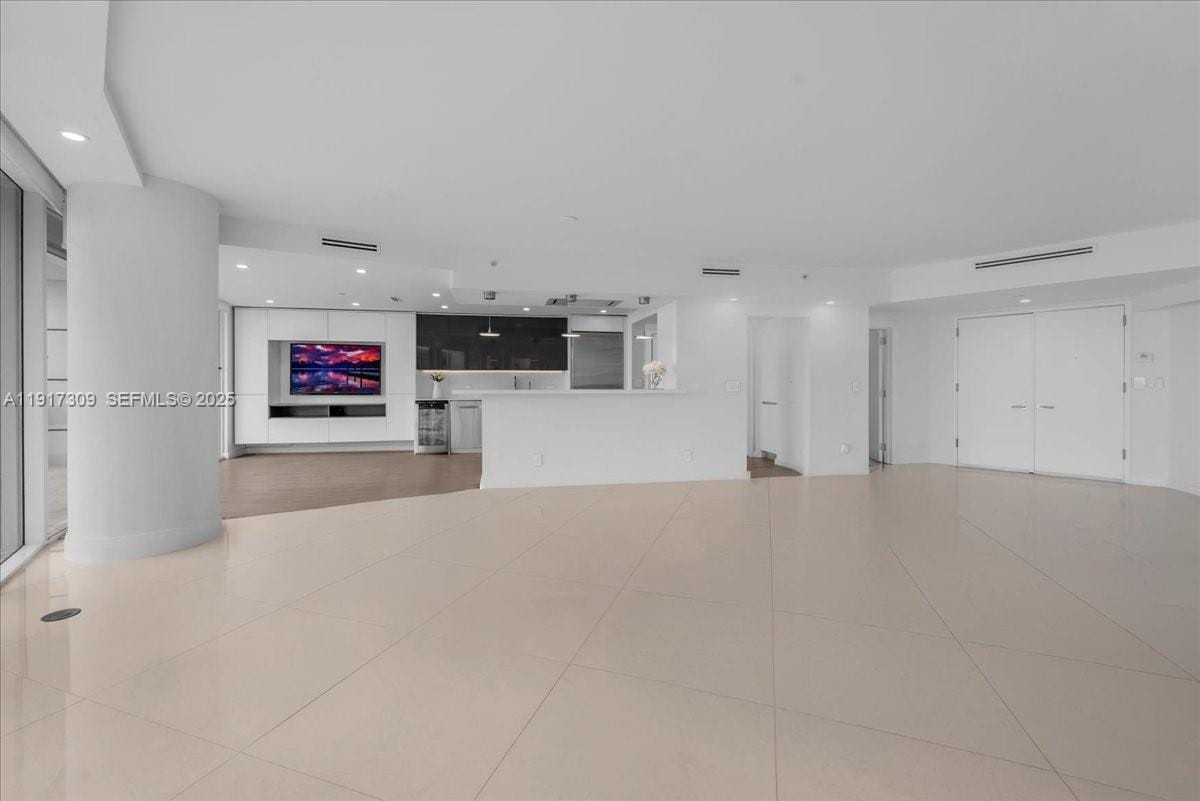 2127 Brickell Avenue 1701, Miami, FL 33129 photo 16