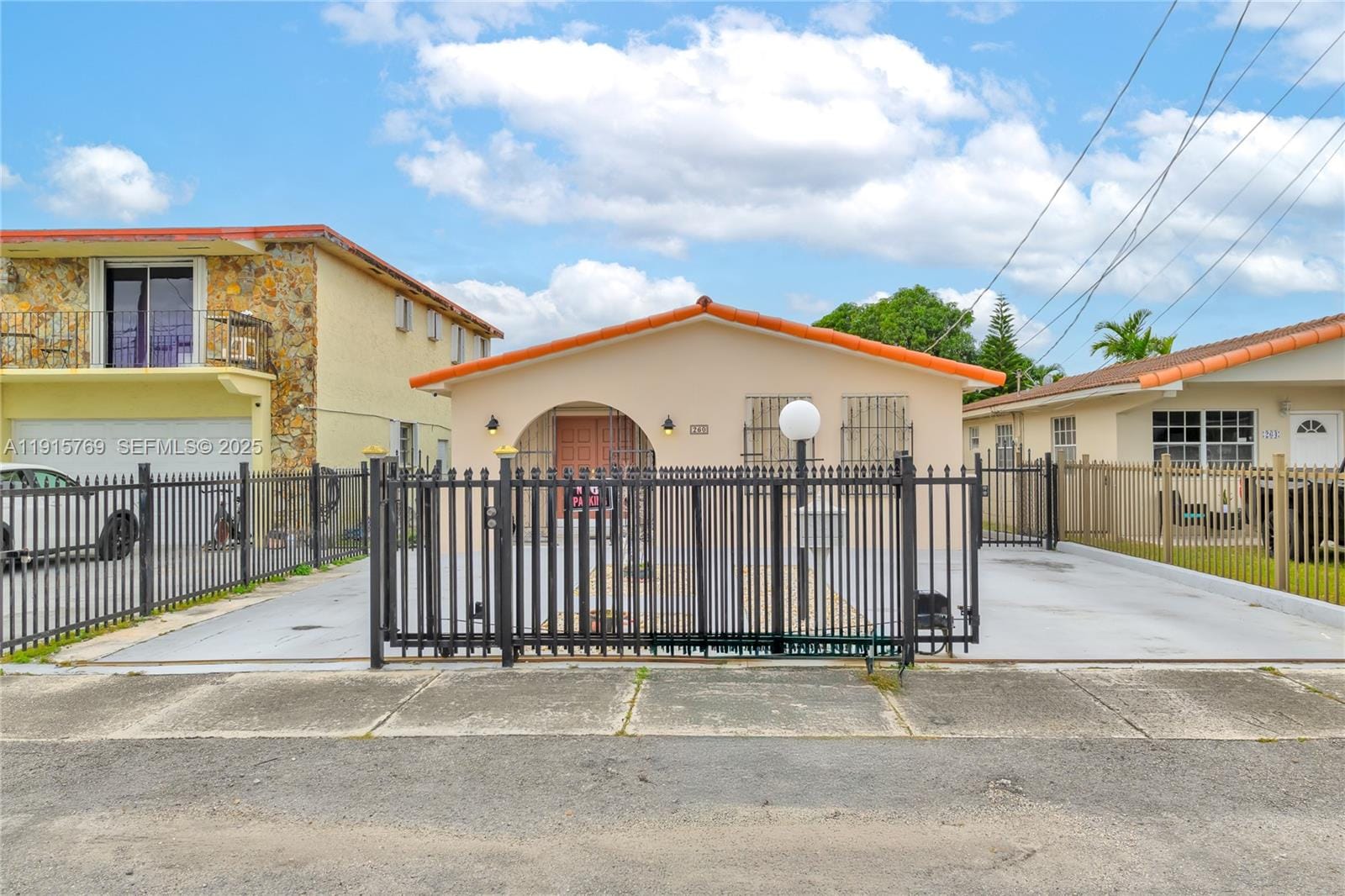 260 NW 60th Court, Miami, FL 33126 photo 2