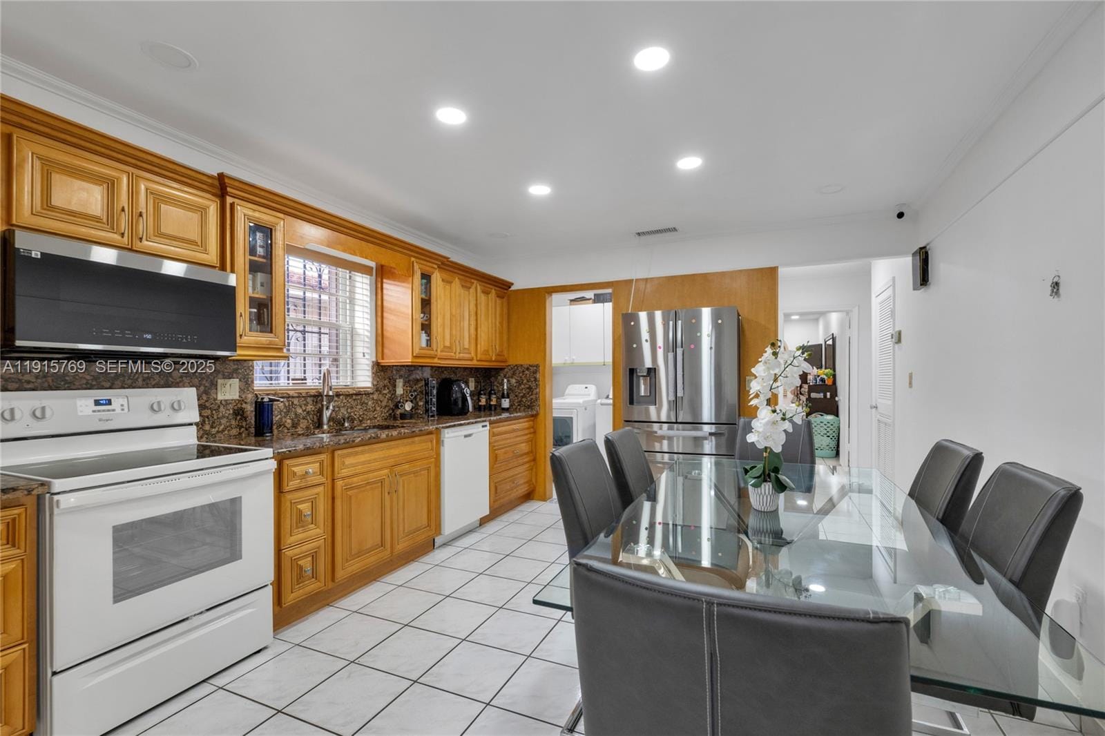 260 NW 60th Court, Miami, FL 33126 photo 28