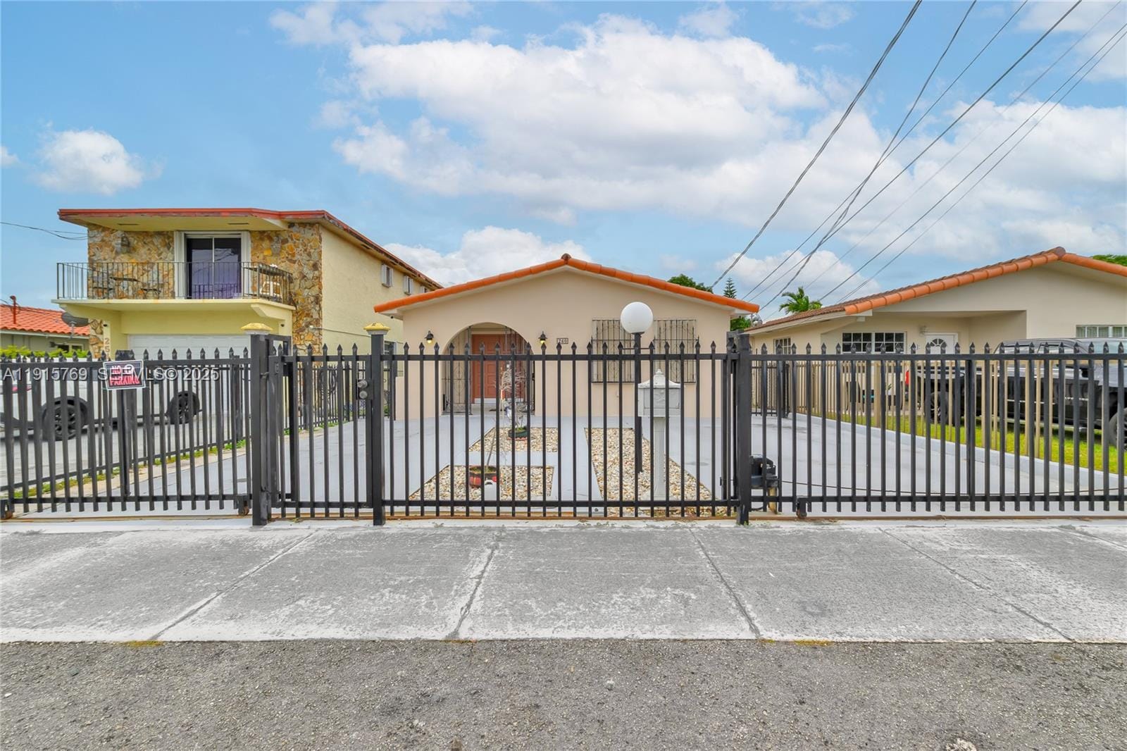 260 NW 60th Court, Miami, FL 33126 photo 5