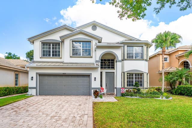 4835 N Classical Boulevard, sold in Winterplace, Delray Beach, FL