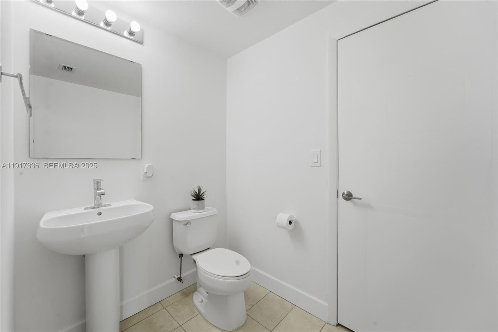 1900 N Bayshore Drive 4109, Miami, FL 33132 photo 11