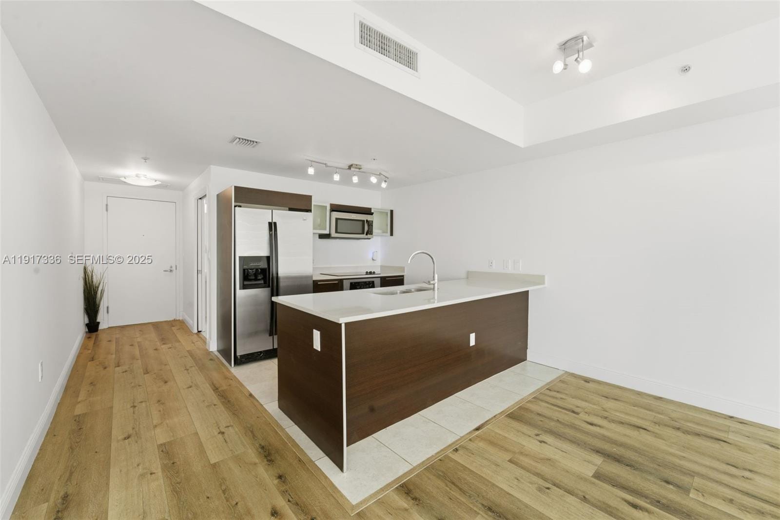 1900 N Bayshore Drive 4109, Miami, FL 33132 photo 3