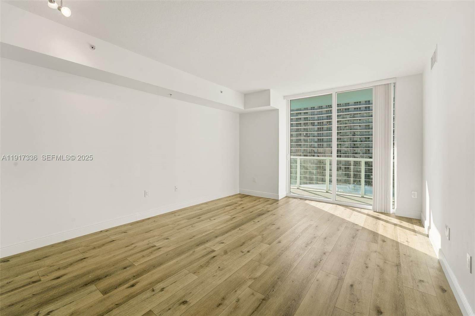 1900 N Bayshore Drive 4109, Miami, FL 33132 photo 10
