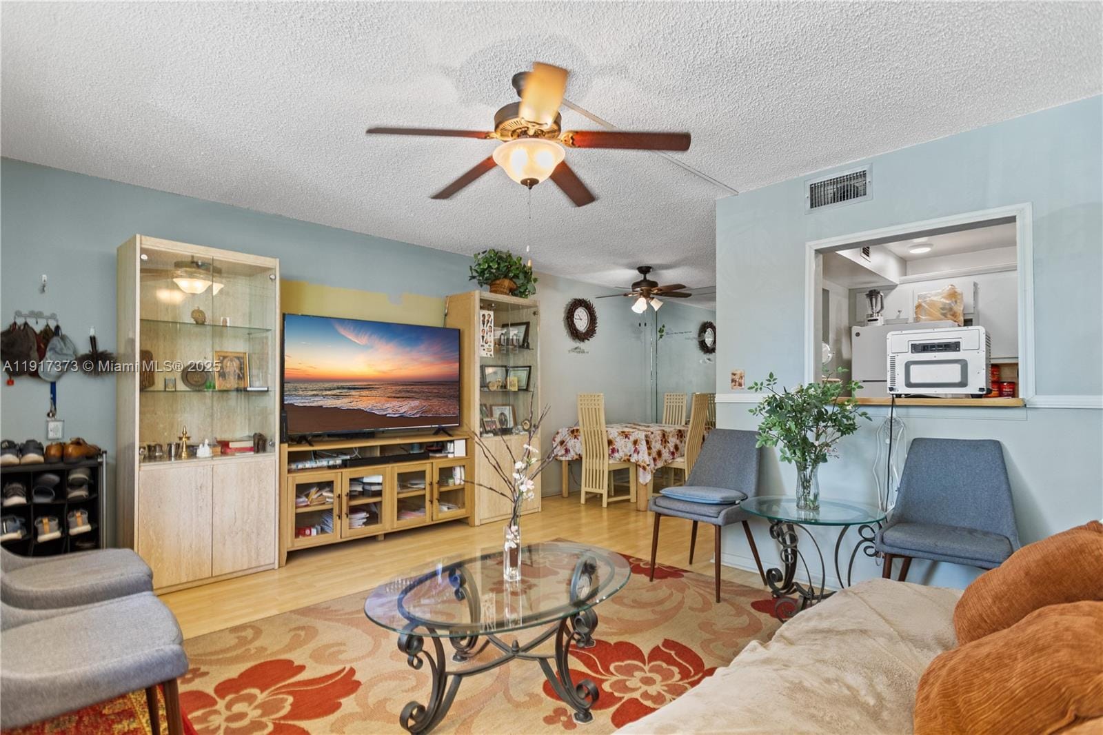 9121 Sunrise Lakes Boulevard 104 — photo 4