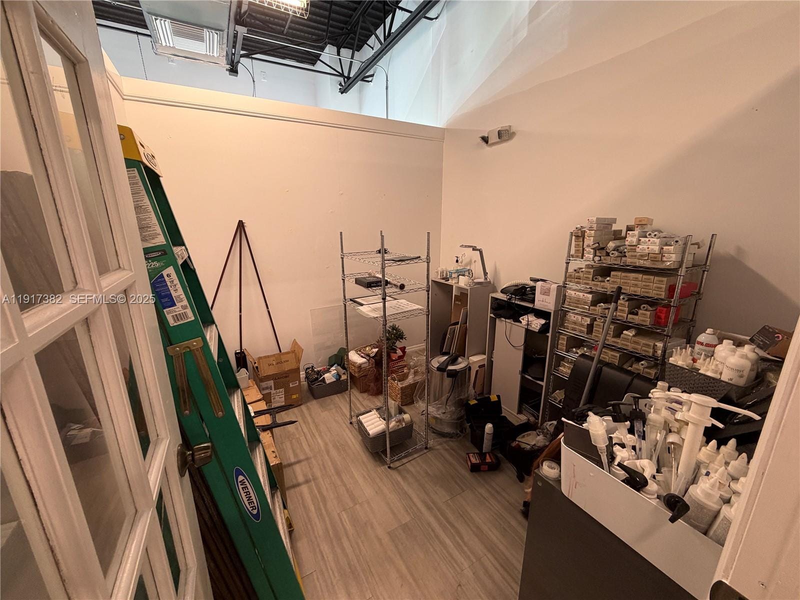 2201 Palm Avenue — photo 11