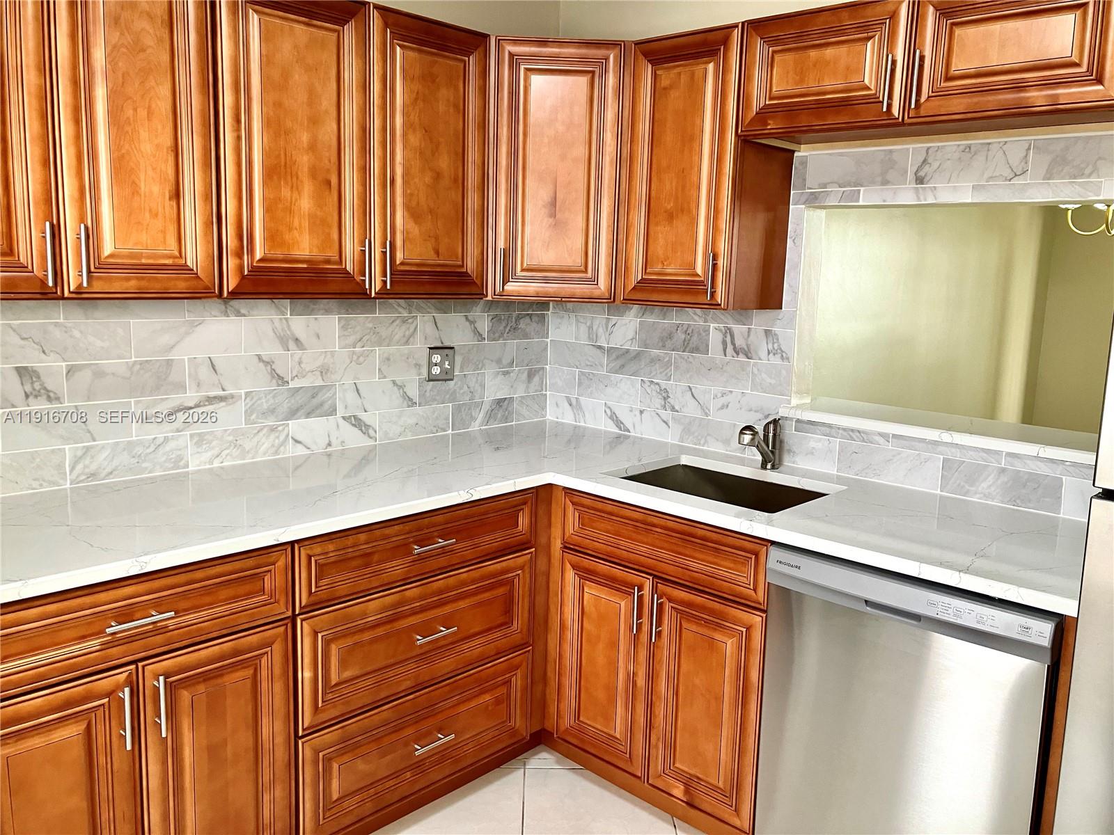 4270 NW 40th Street 103, Lauderdale Lakes, FL 33319, Lauderdale Lakes