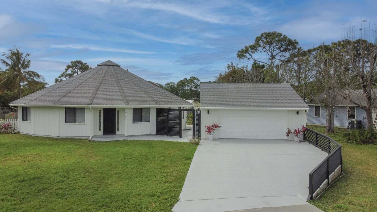 6300 SE Phillips Bend Avenue, Stuart, FL 34997 photo 1