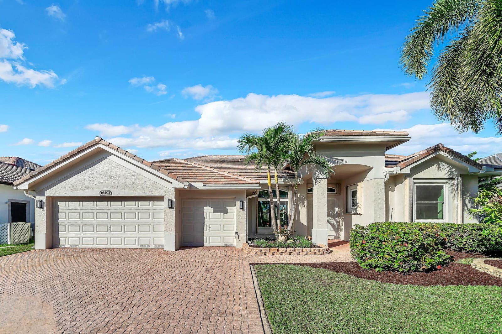 16403 S Segovia Circle, Pembroke Pines, FL 33331
