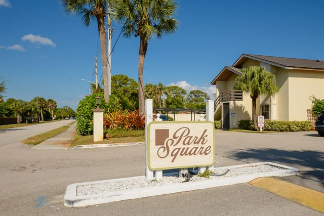 1831 SW Palm City Road C501, sold in Park Square Condo (Aka Country Meadows Condo), Stuart, FL