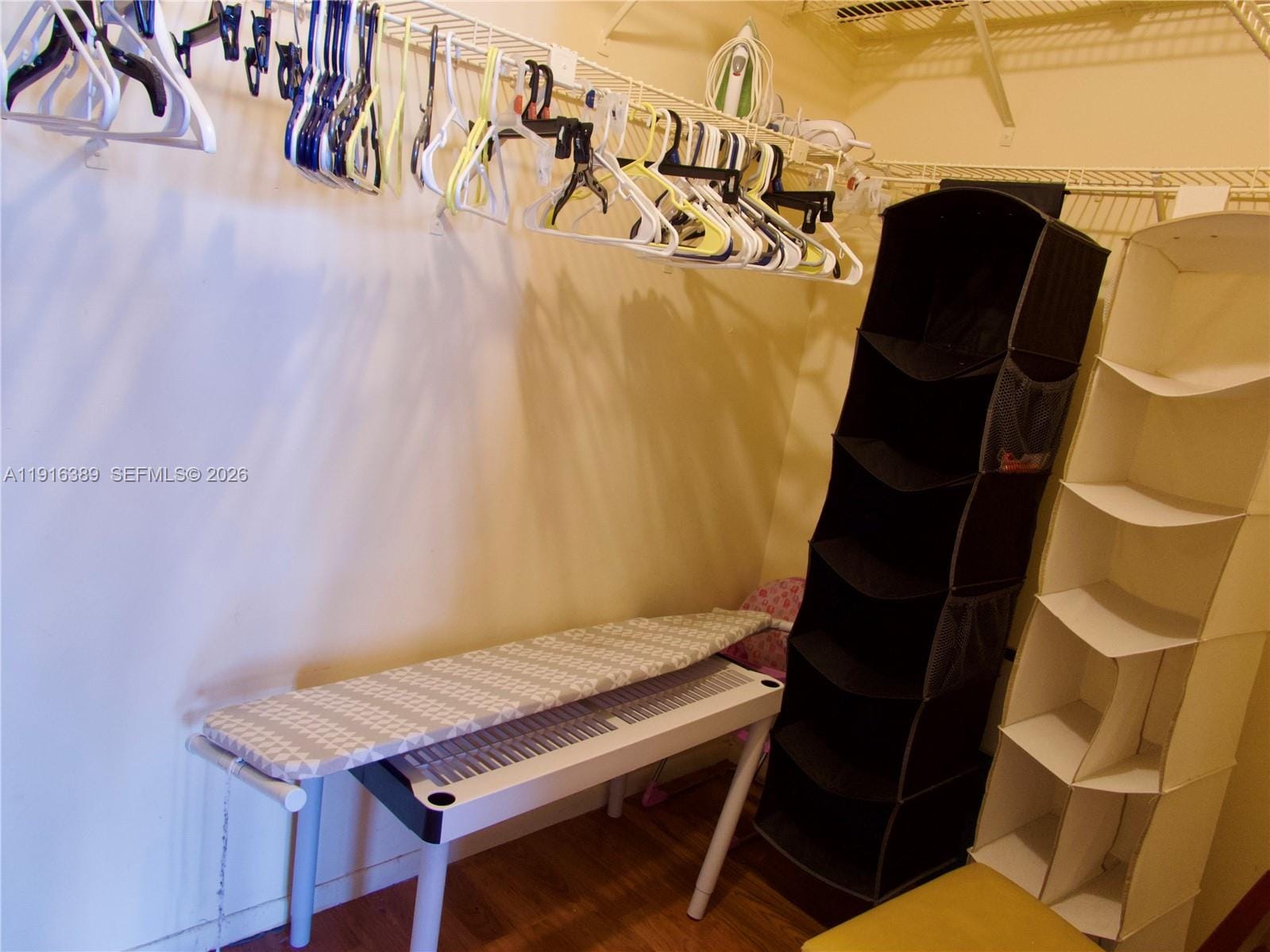 800 Parkview Drive 402 — photo 11