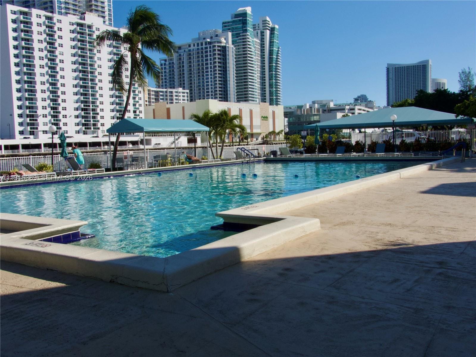 800 Parkview Drive 402, Hallandale Beach, FL 33009 photo 19