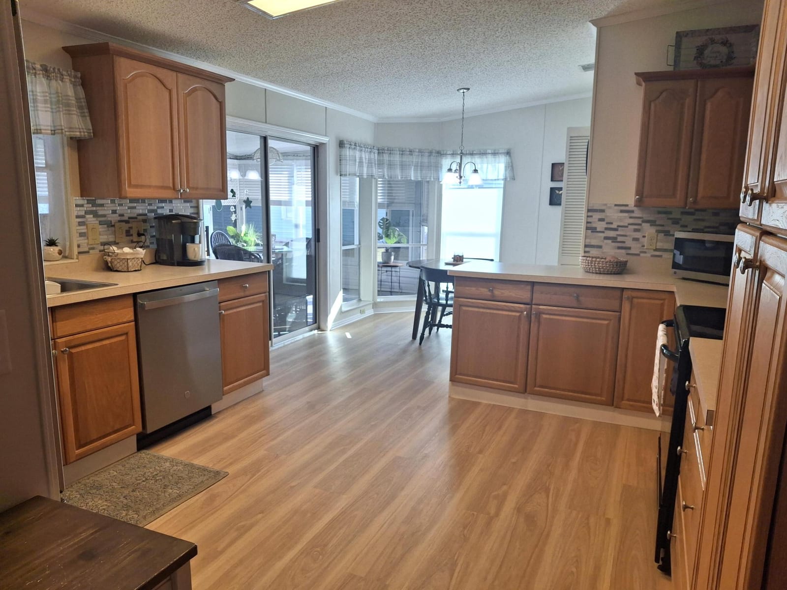 3605 Crabapple Drive — photo 8