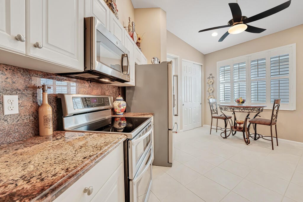 9174 Bay Point Circle, West Palm Beach, FL 33411 photo 18
