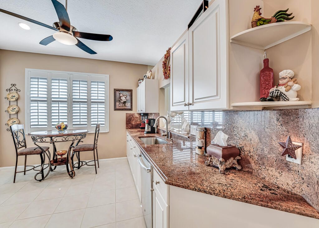 9174 Bay Point Circle, West Palm Beach, FL 33411 photo 20
