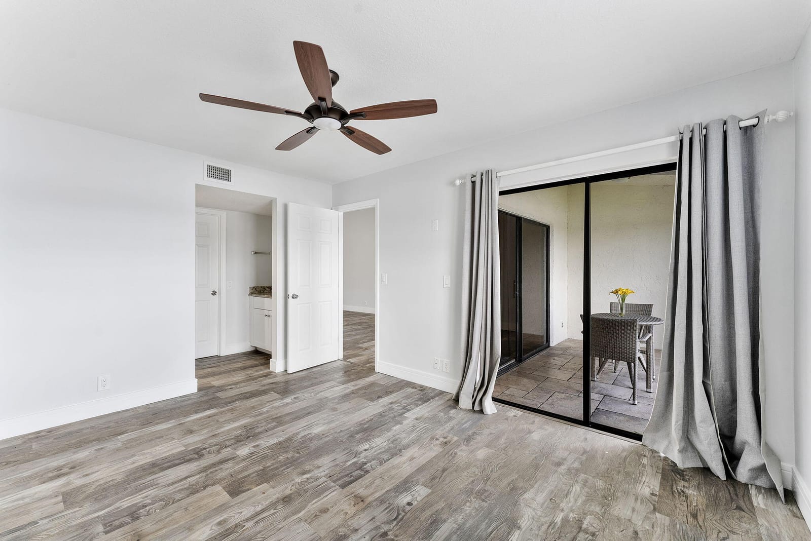 325 Palmwood Place 213, Boca Raton, FL 33431 photo 14