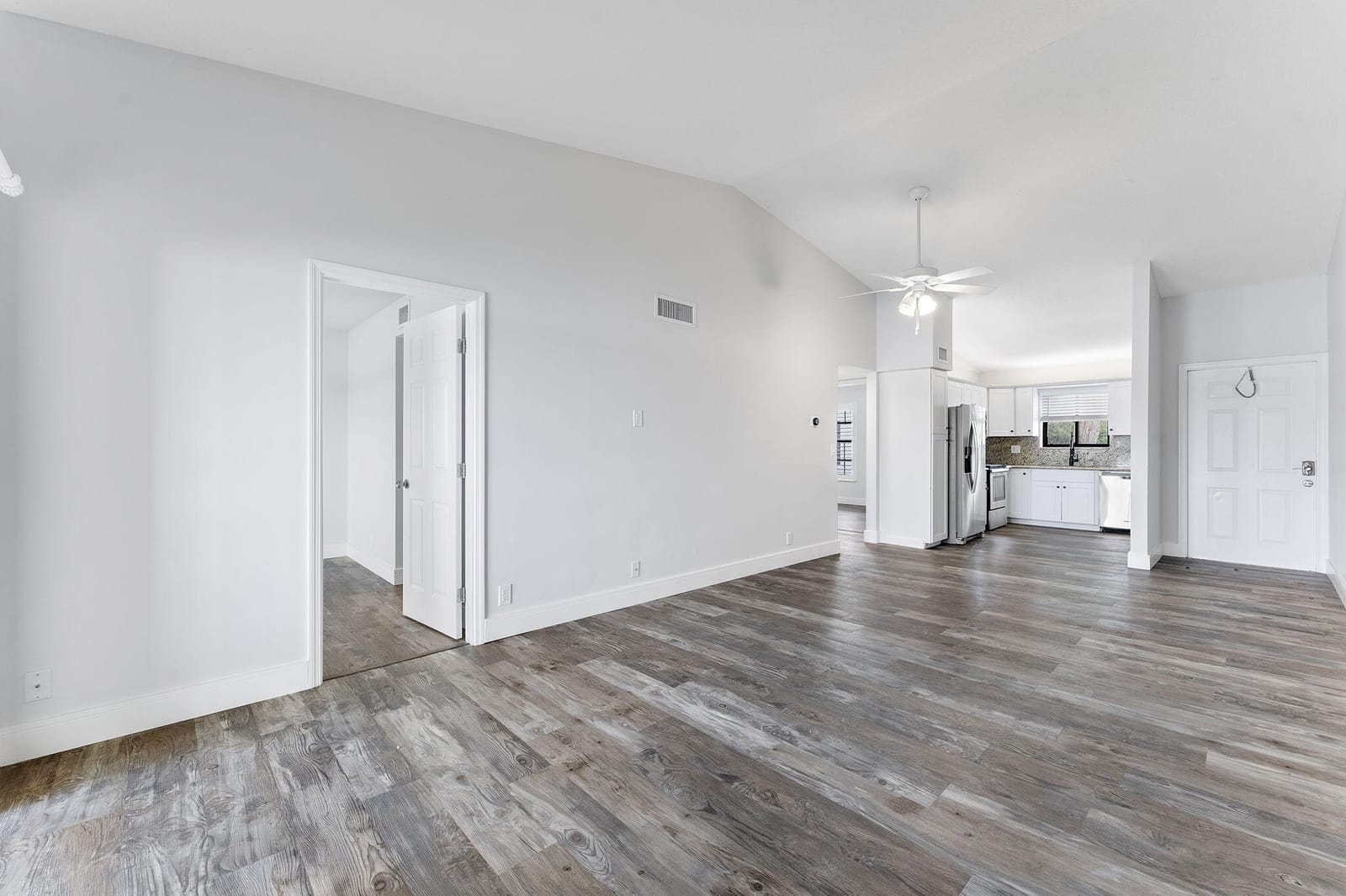 325 Palmwood Place 213, Boca Raton, FL 33431 photo 20