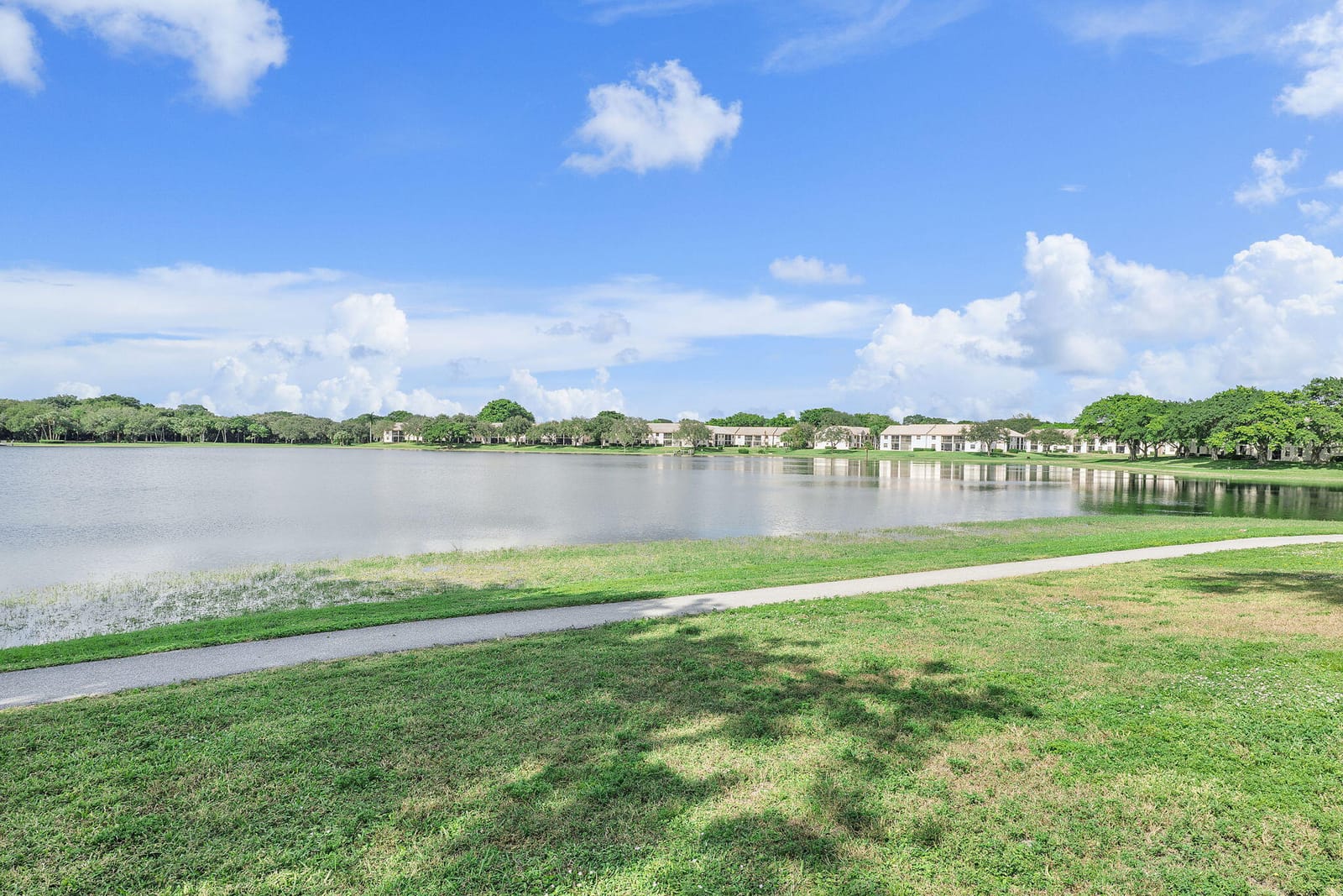 325 Palmwood Place 213, Boca Raton, FL 33431 photo 26