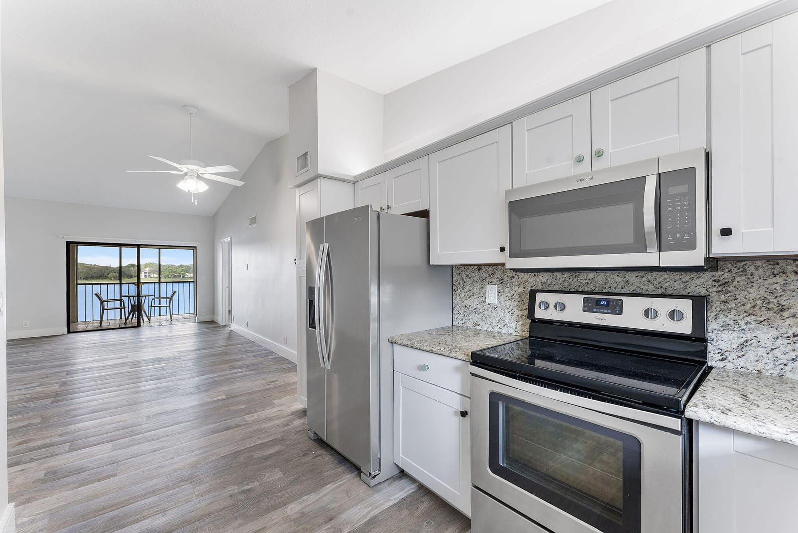 325 Palmwood Place 213, Boca Raton, FL 33431 photo 6