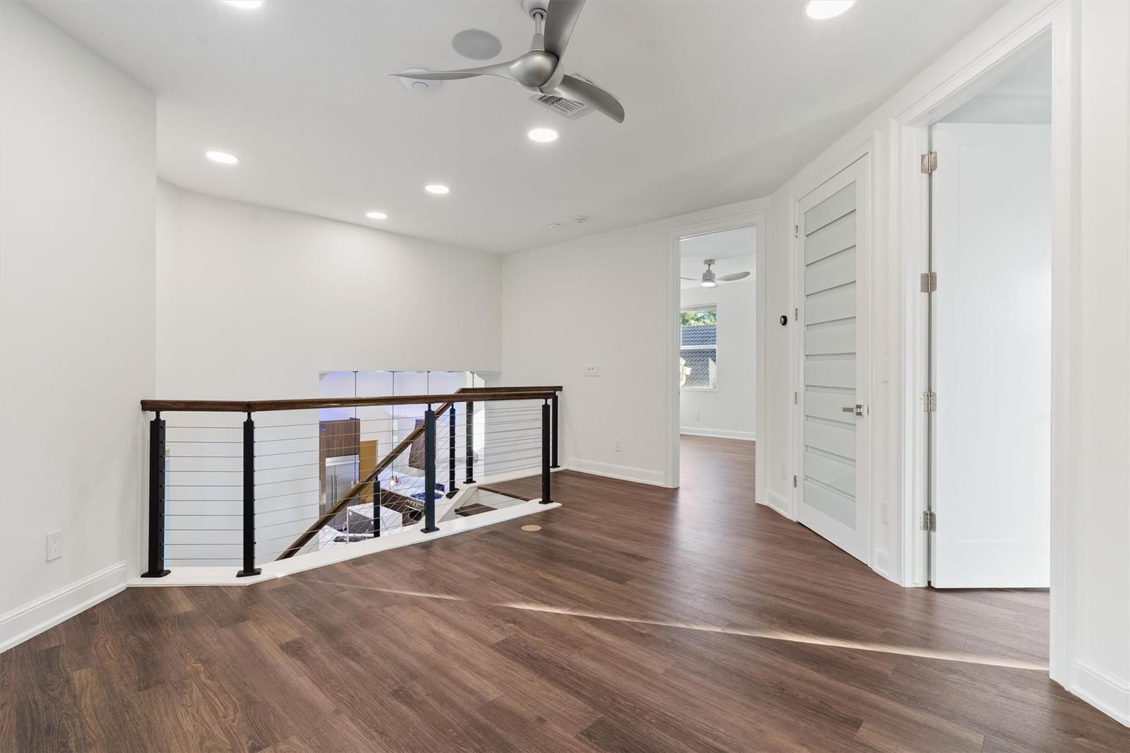 127 Swan Avenue, Plantation, FL 33324 photo 25