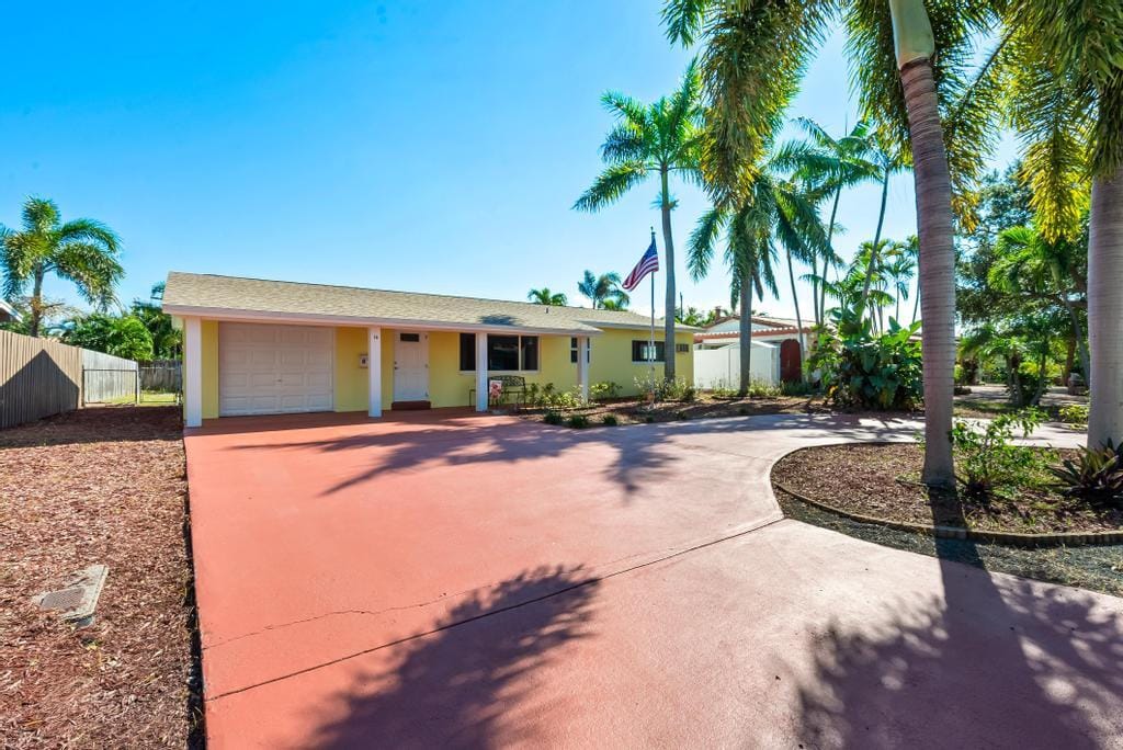 16 SE 8th Terrace, Deerfield Beach, FL 33441 photo 2