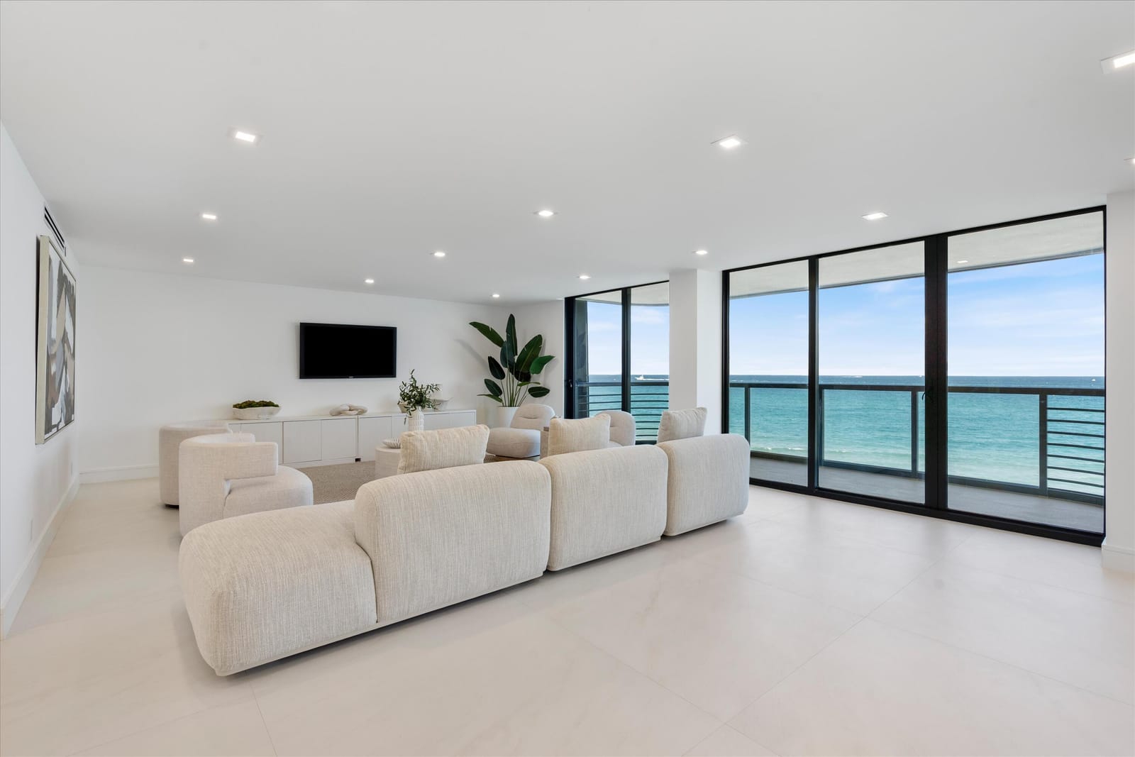 250 S Ocean Boulevard 3e & 3f, Boca Raton, FL 33432 photo 2
