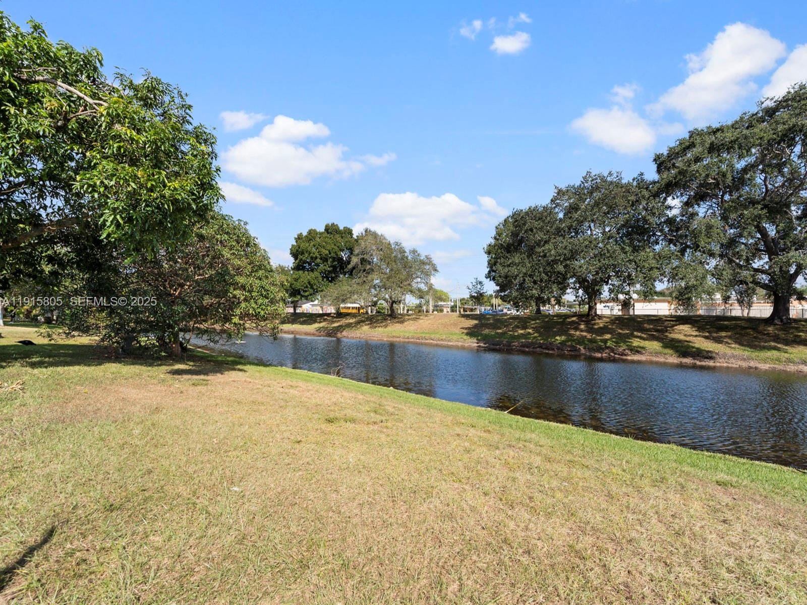 1431 SW 85th Avenue, Pembroke Pines, FL 33025 photo 24