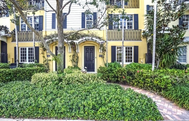 1937 S Olive Avenue Magnolia Court, sold in Magnolia Court, West Palm Beach, FL