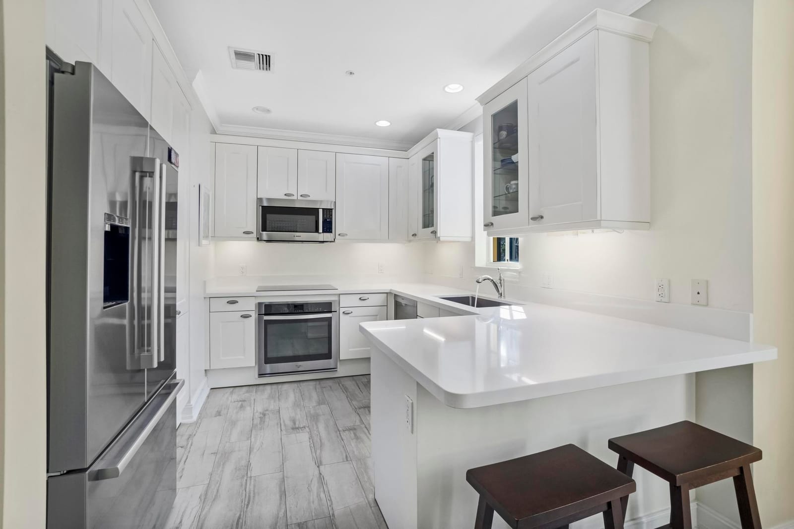 1937 S Olive Avenue Magnolia Court — photo 4