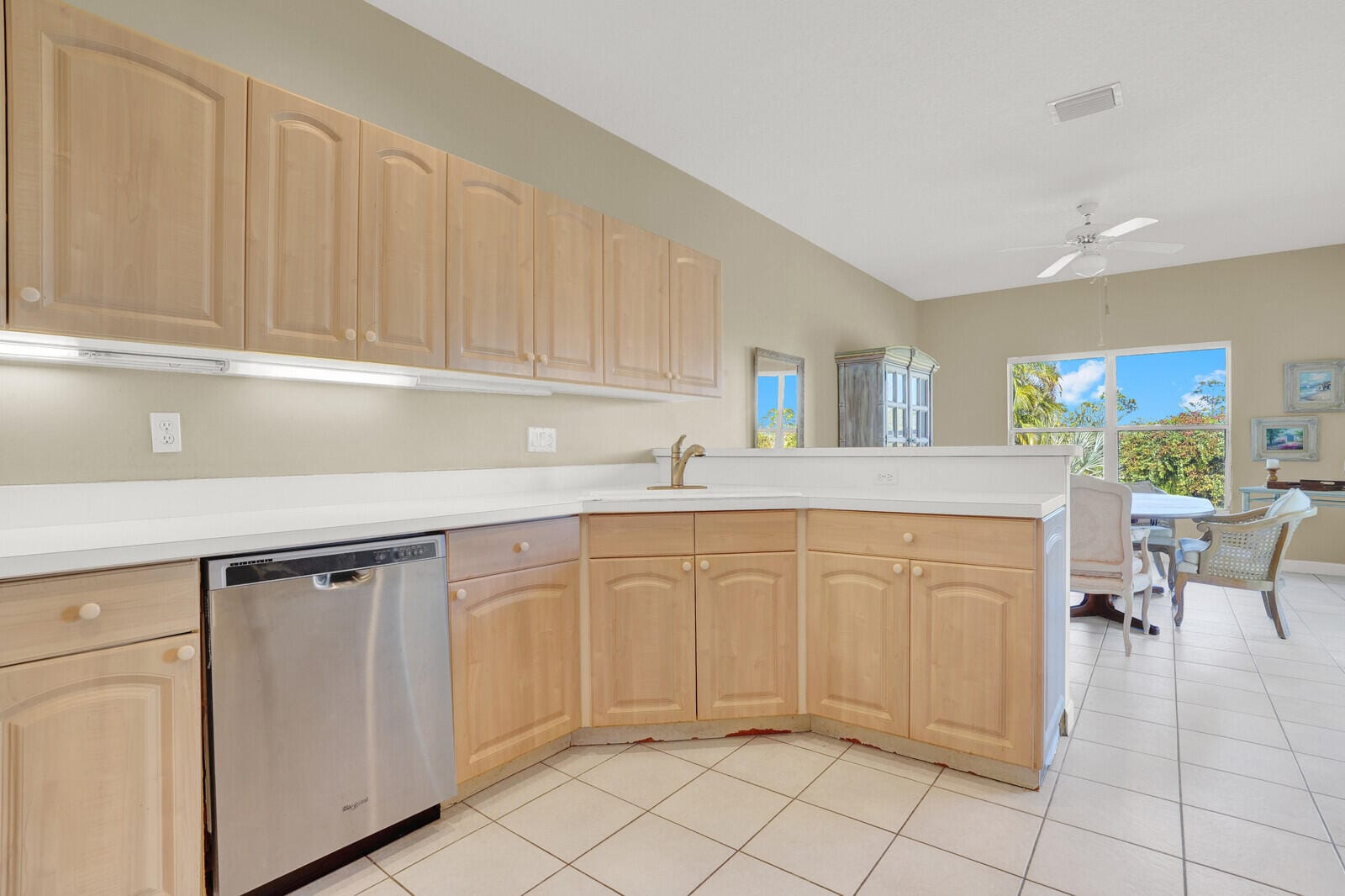 11017 SE Harken Terrace — photo 4