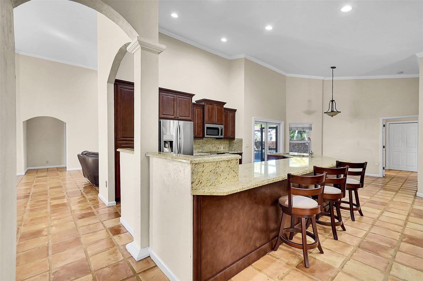 2141 Oakmont Terrace — photo 6