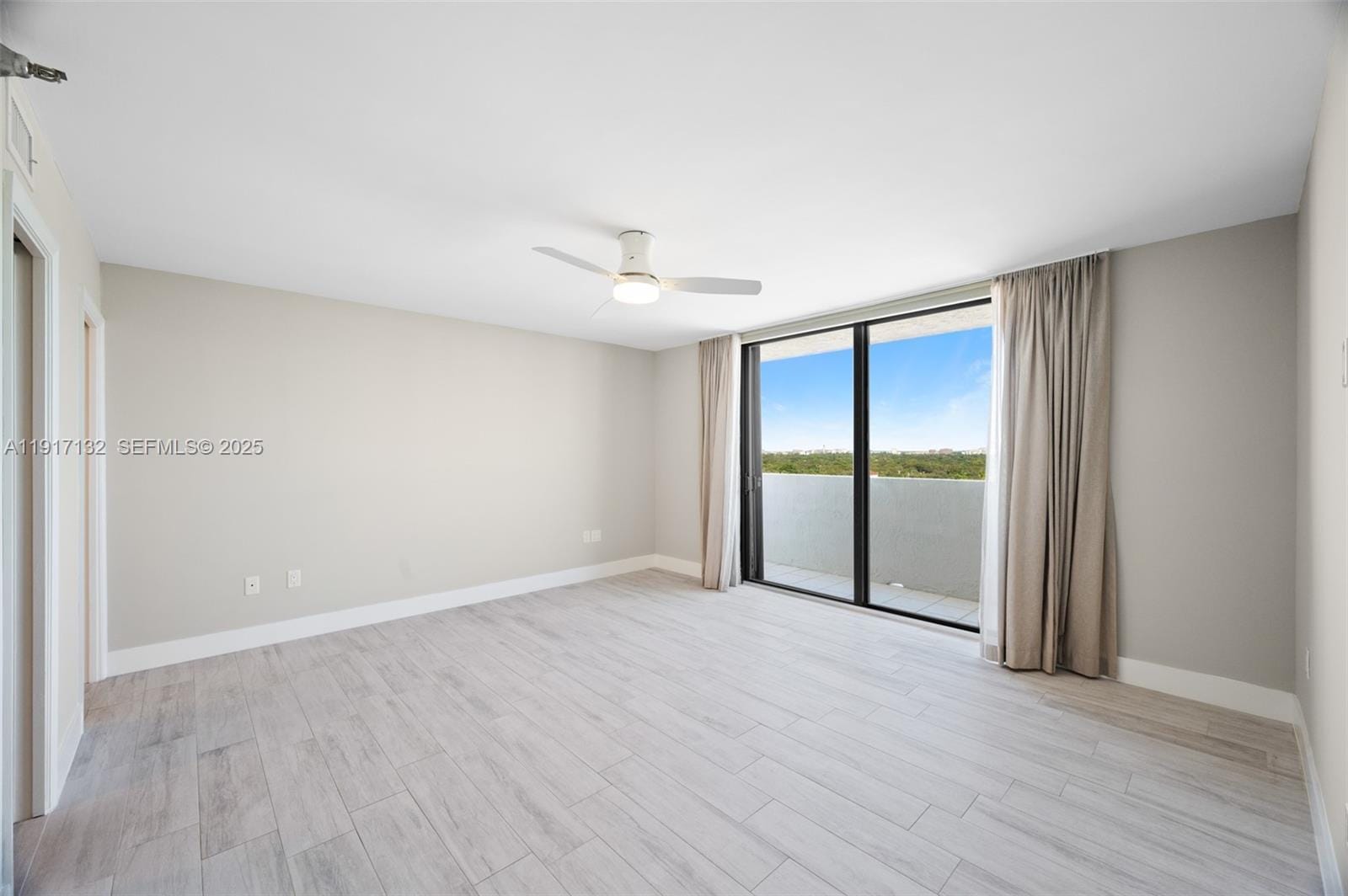 441 Valencia Avenue 1201, Coral Gables, FL 33134 photo 17
