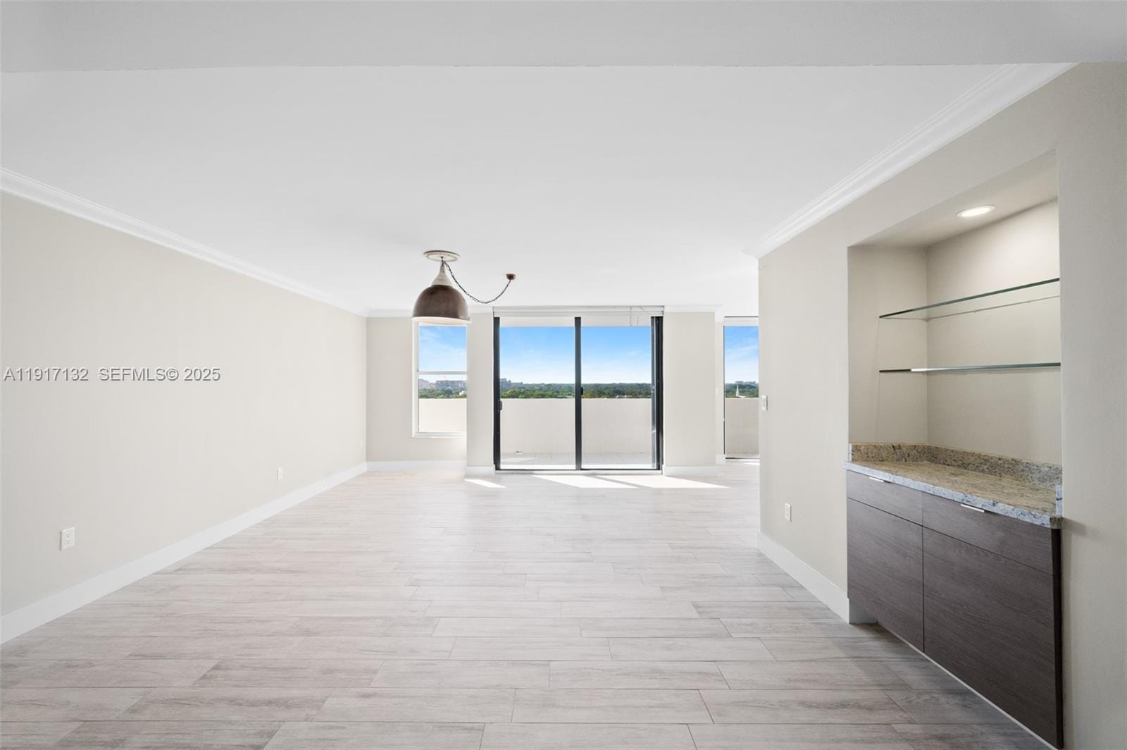 441 Valencia Avenue 1201 — photo 6