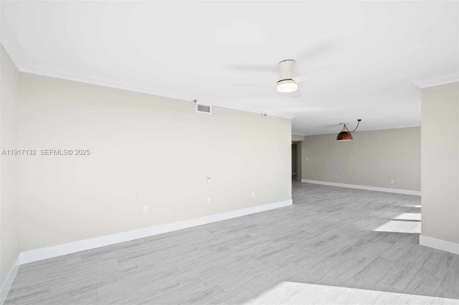 441 Valencia Avenue 1201 — photo 10