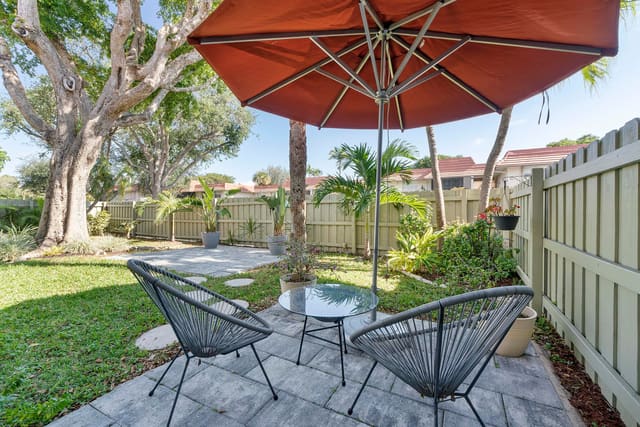 1100 NW 13th Street 192 D, sold in Boca Linda West, Boca Raton, FL