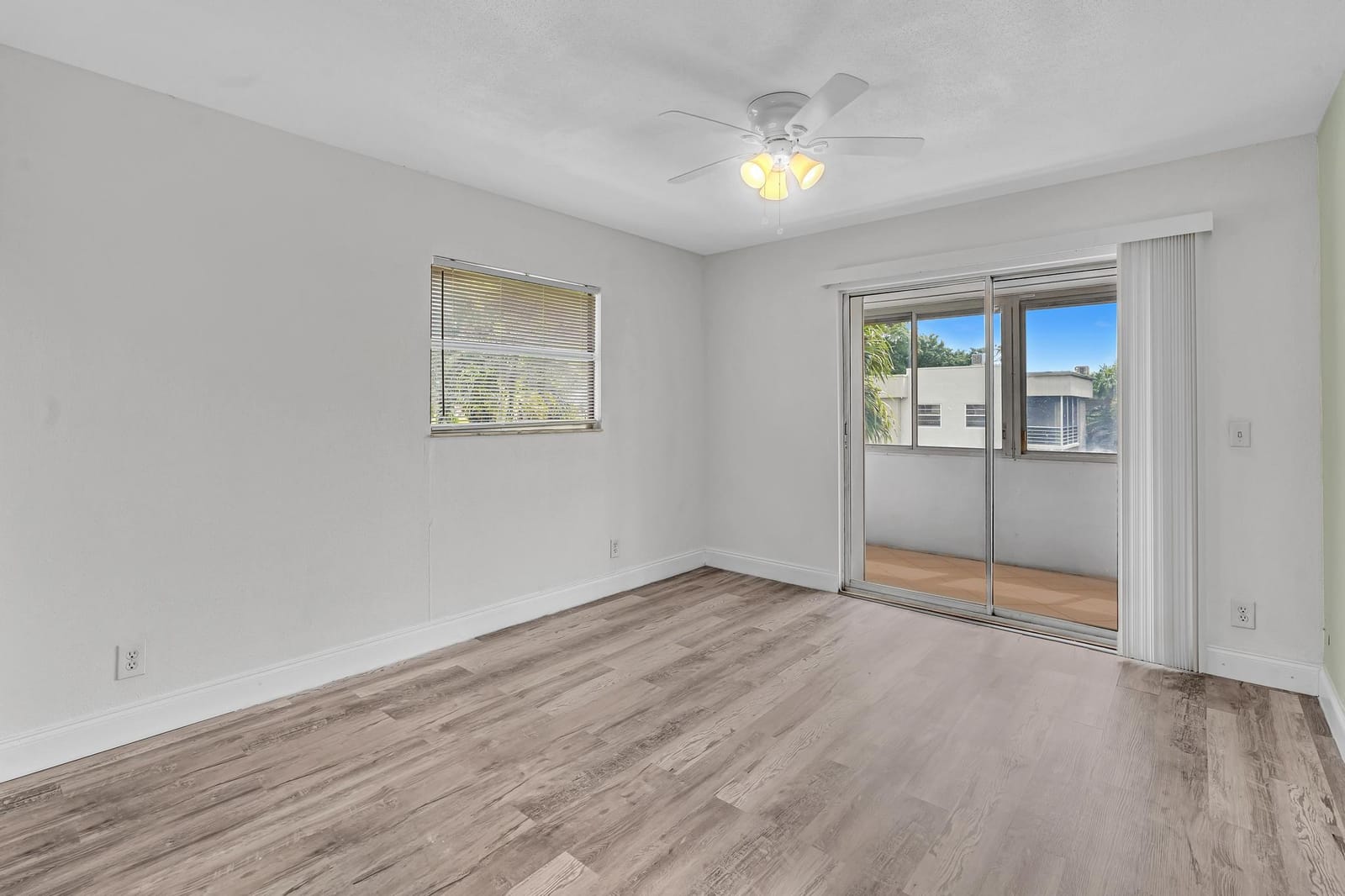 365 Flanders H, Delray Beach, FL 33484 photo 18