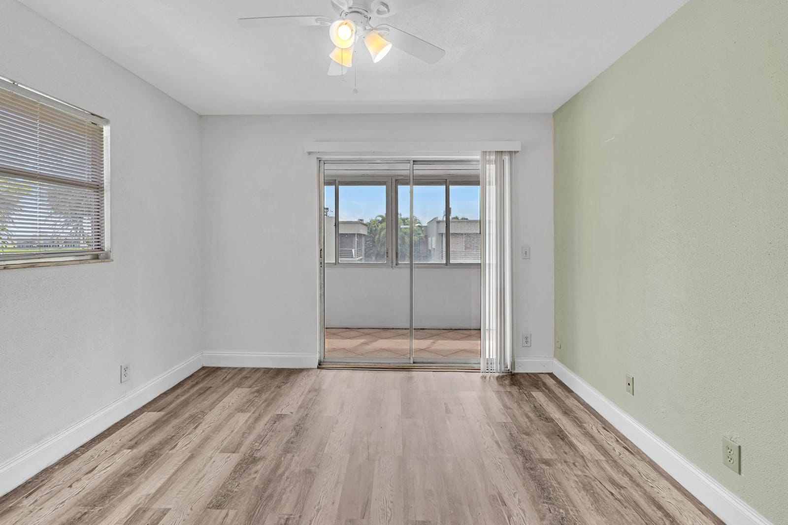 365 Flanders H, Delray Beach, FL 33484 photo 19