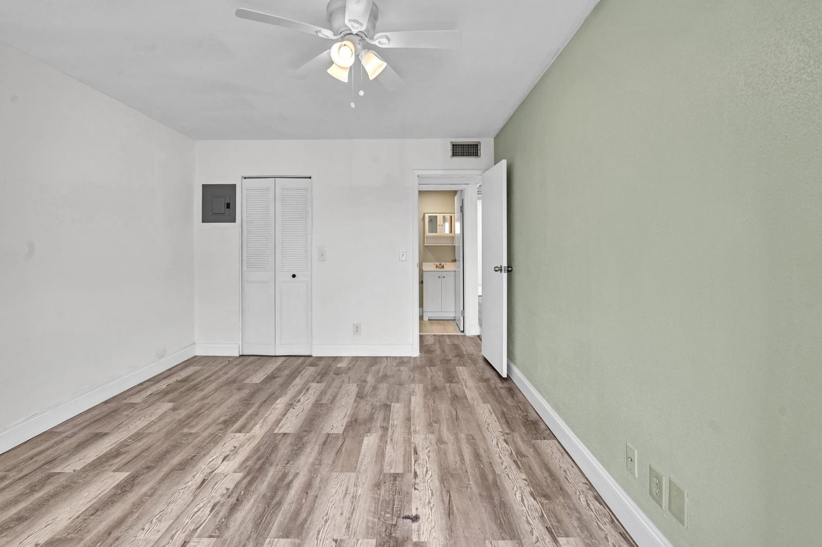 365 Flanders H, Delray Beach, FL 33484 photo 25