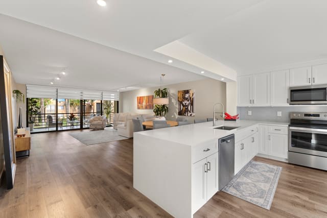 11296 Green Lake Drive 204, sold in Green Lakes Condo 1 Thru 21 Or3248p1, Boynton Beach, FL