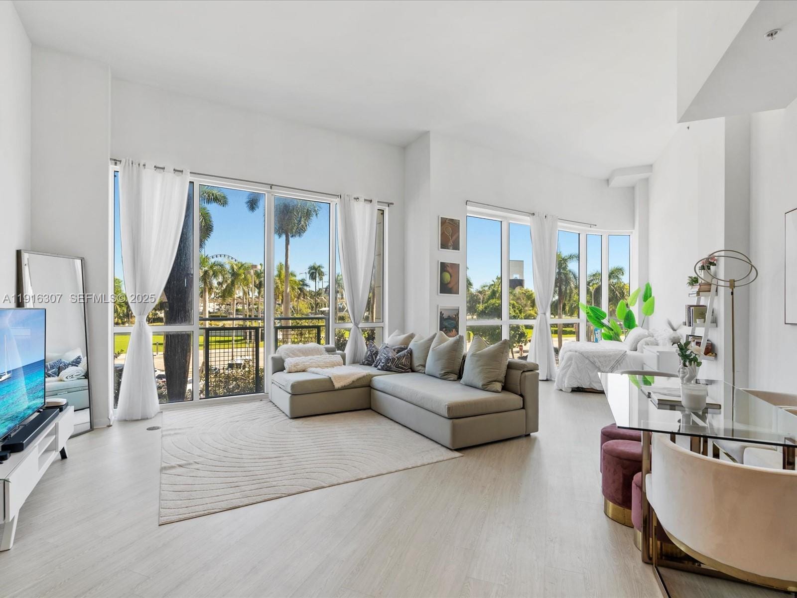 253 NE 2nd Street 229, Miami, FL 33132