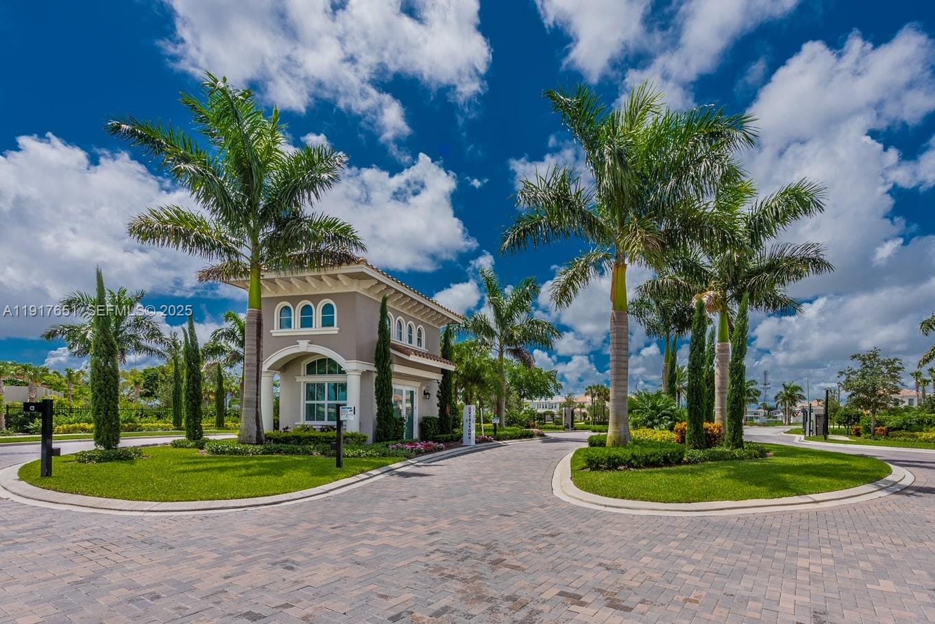 4974 Greenway Drive, Hollywood, FL 33021 photo 30