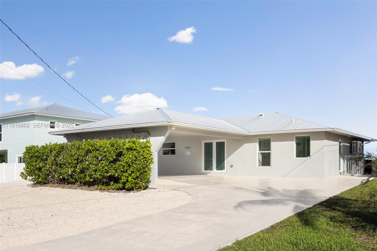 1733 Sunrise Drive, Big Pine Key, FL 33043 photo 4