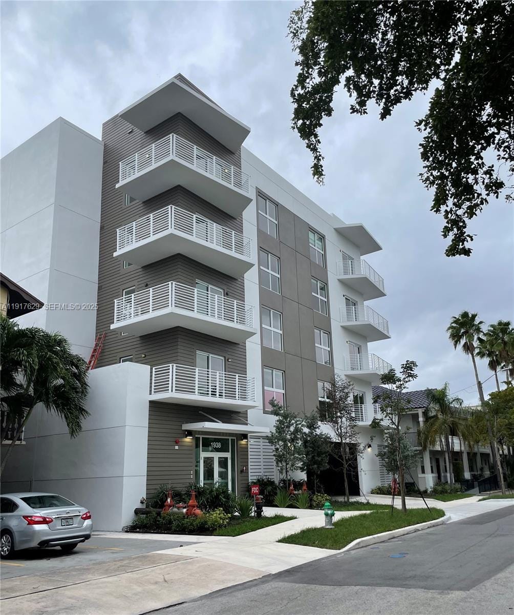 1938 Jackson Street 403, Hollywood, FL 33020 photo 22