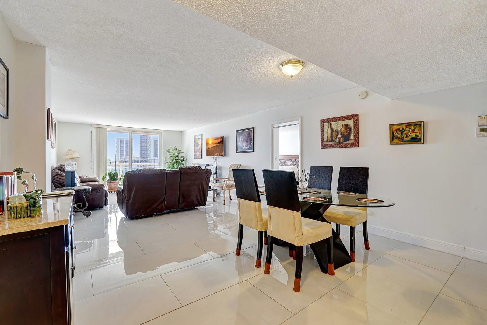 437 Golden Isles Drive 15G, Hallandale Beach, FL 33009 photo 12