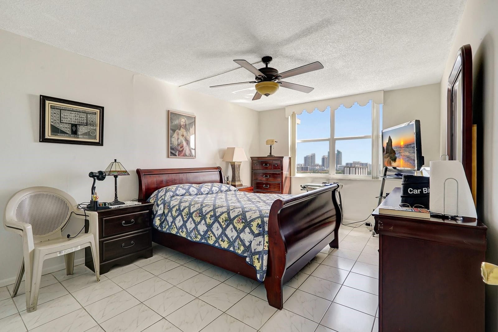 437 Golden Isles Drive 15G, Hallandale Beach, FL 33009 photo 19