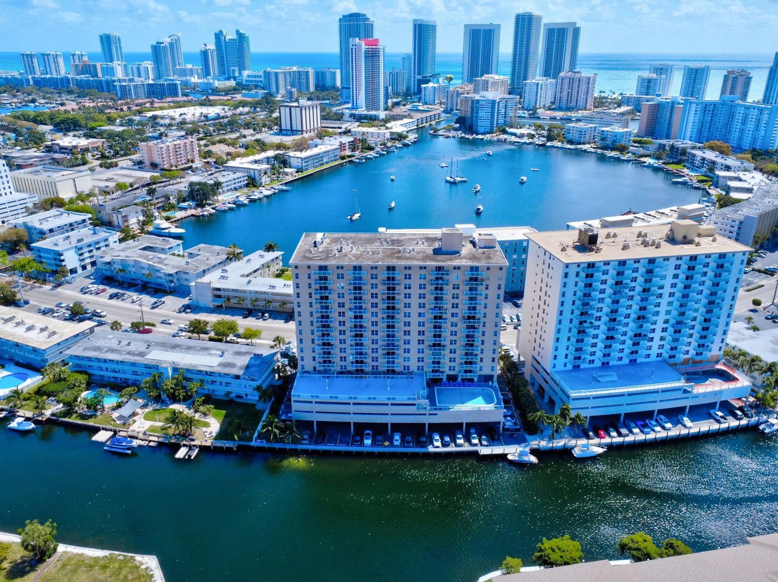 437 Golden Isles Drive 15G, Hallandale Beach, FL 33009 photo 22