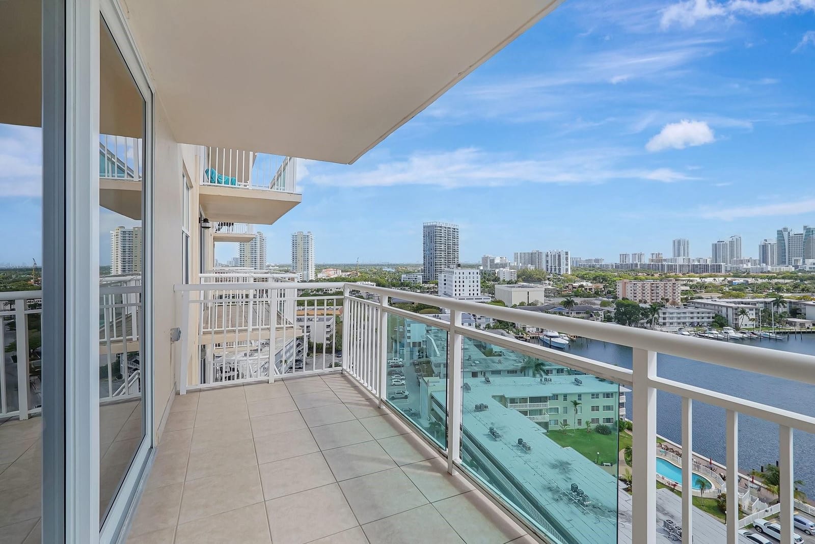 437 Golden Isles Drive 15G, Hallandale Beach, FL 33009 photo 6