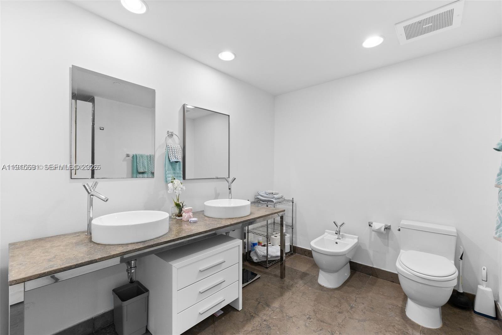 495 Brickell Avenue 2206 — photo 12
